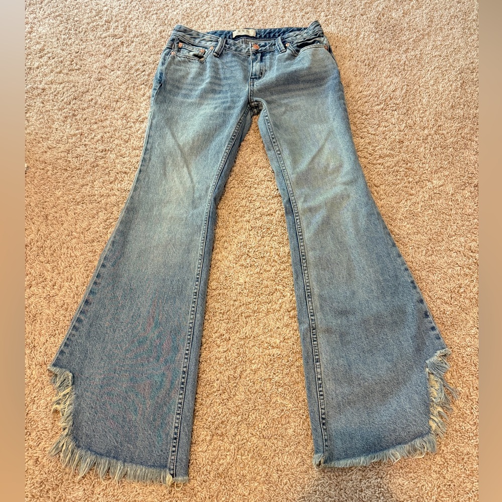 We The Free Light Blue Flare Jeans Size 28